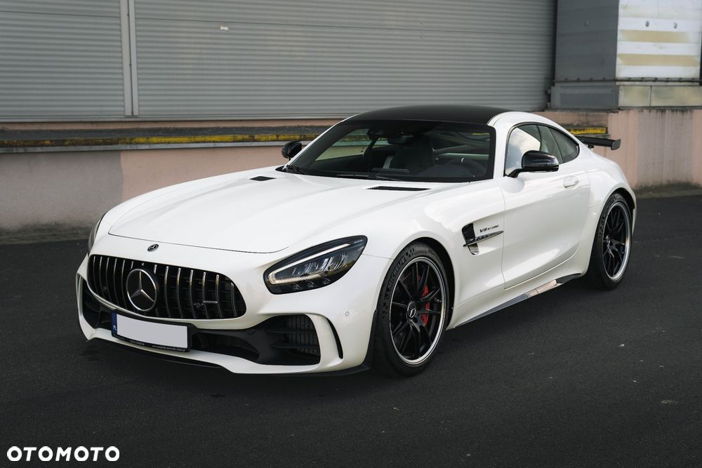 Mercedes-Benz AMG GT - 1