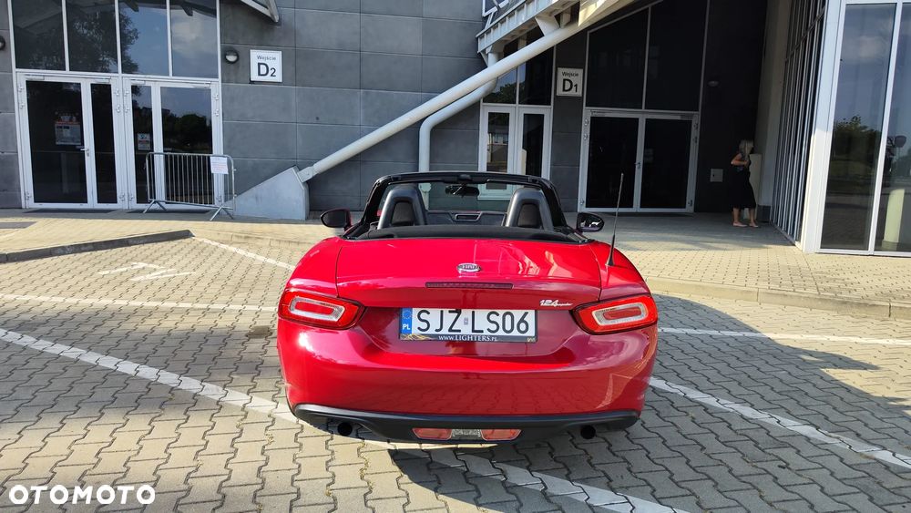 Fiat 124 Spider - 12