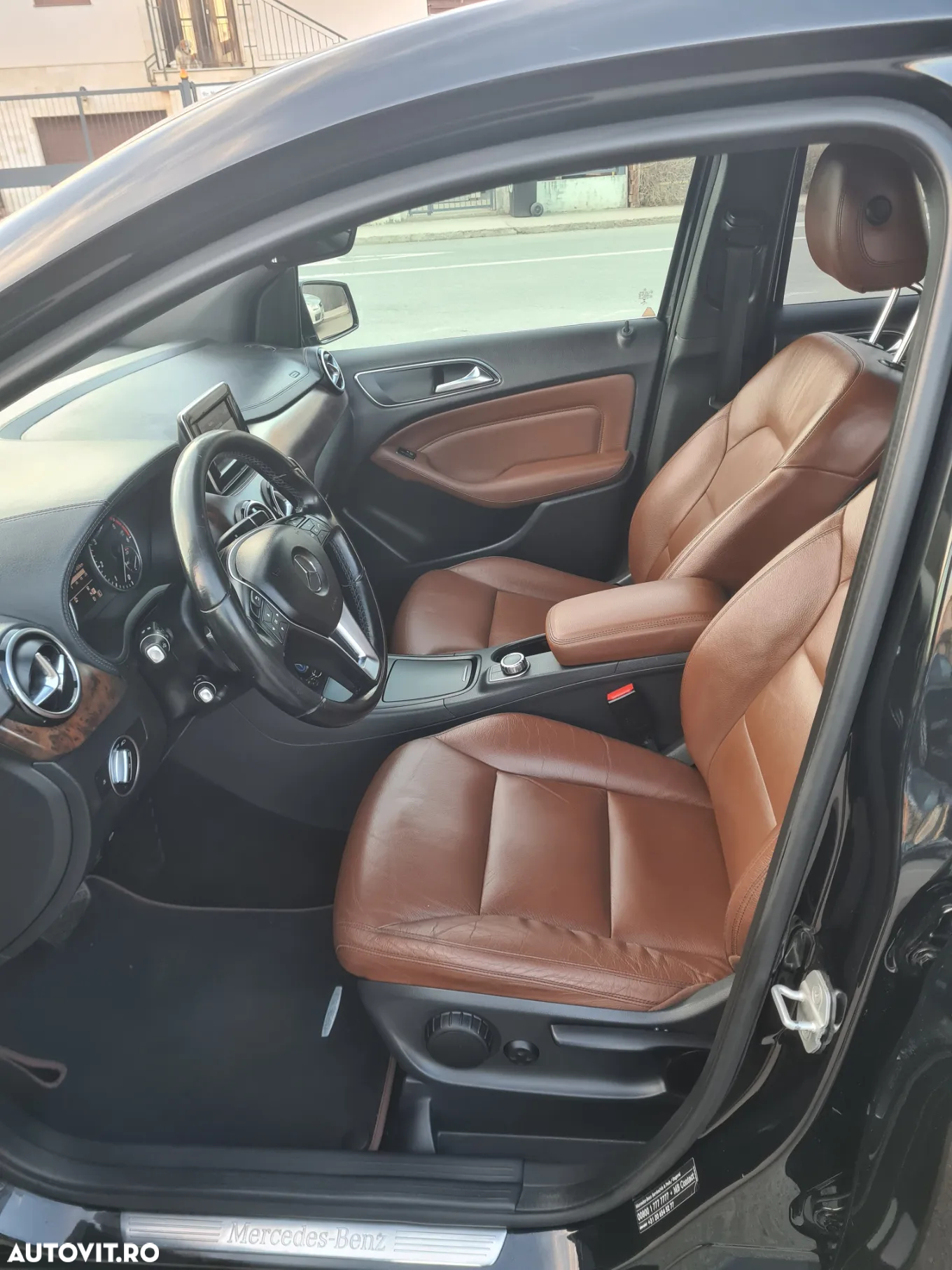 Mercedes-Benz B 200 CDI (BlueEFFICIENCY) 7G-DCT - 16