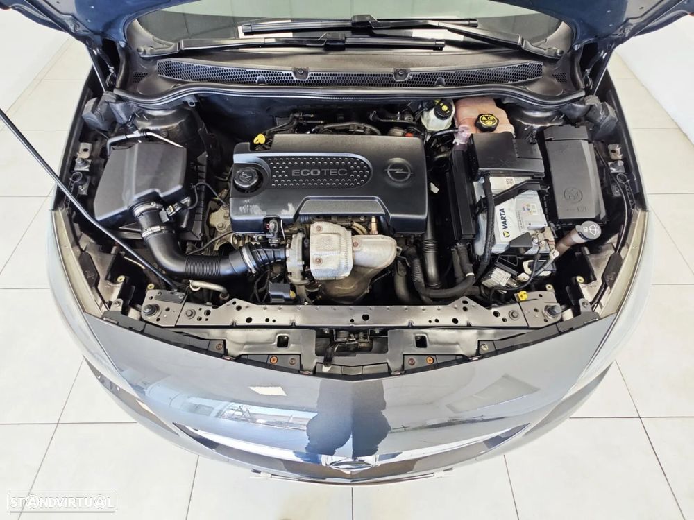 Opel Astra 1.3 CDTi Executive Start/Stop - 49