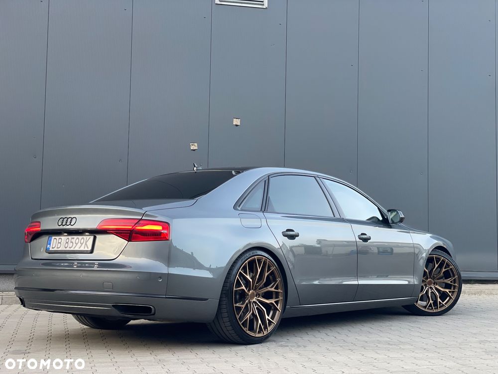 Audi A8 4.0 TFSI cylinder on demand quattro tiptronic Lang - 11