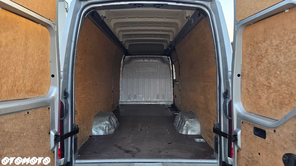 Renault Master - 24