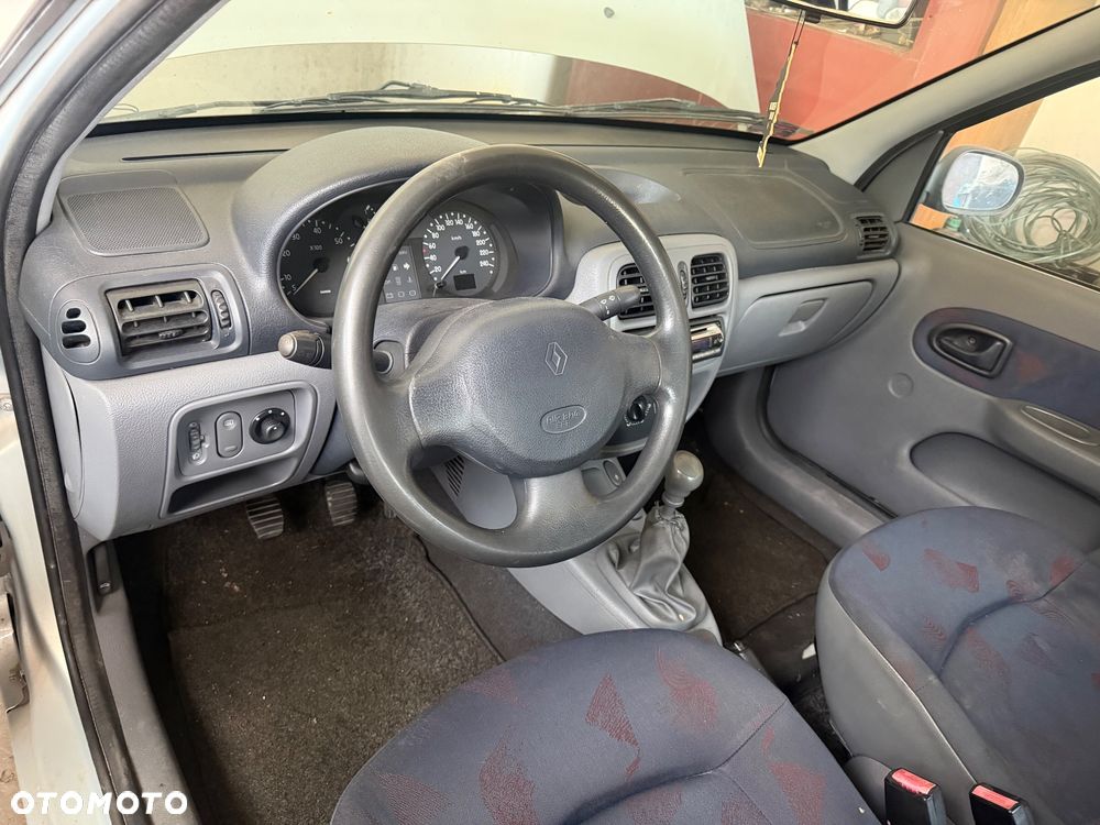 Renault Thalia 1.4 RT - 4