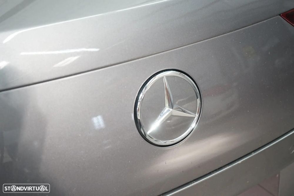 Mercedes-Benz CLA 250 e AMG Line - 13