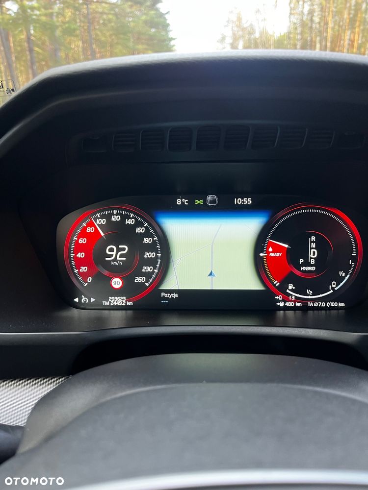 Volvo XC 90 T8 AWD Plug-In Hybrid Momentum 7os - 40