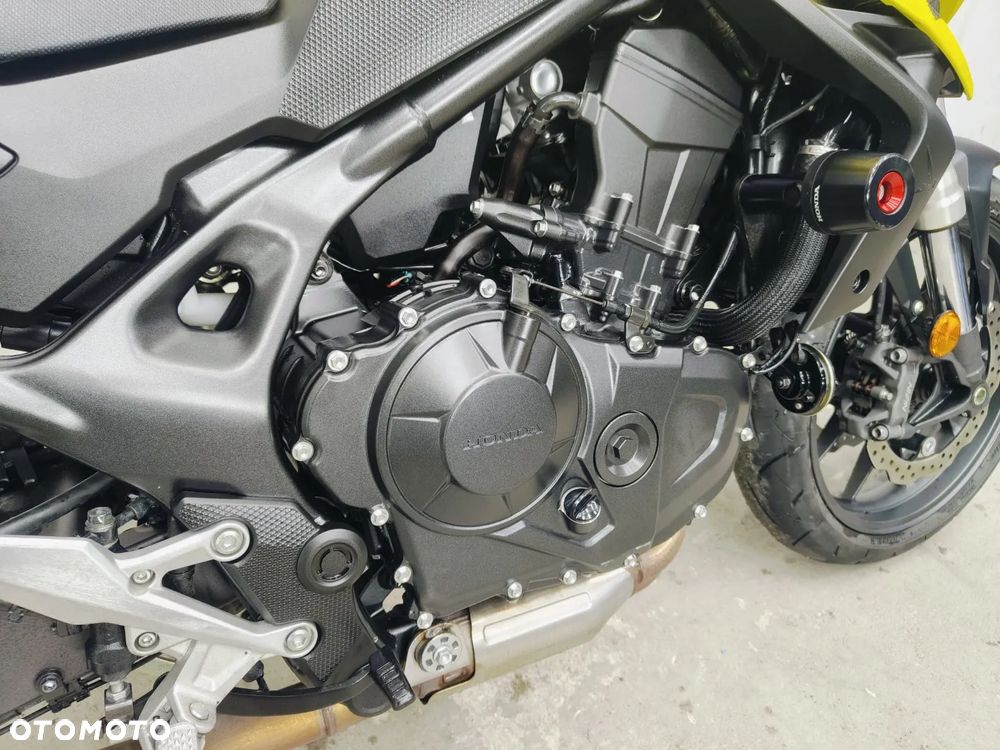 Honda Hornet - 9