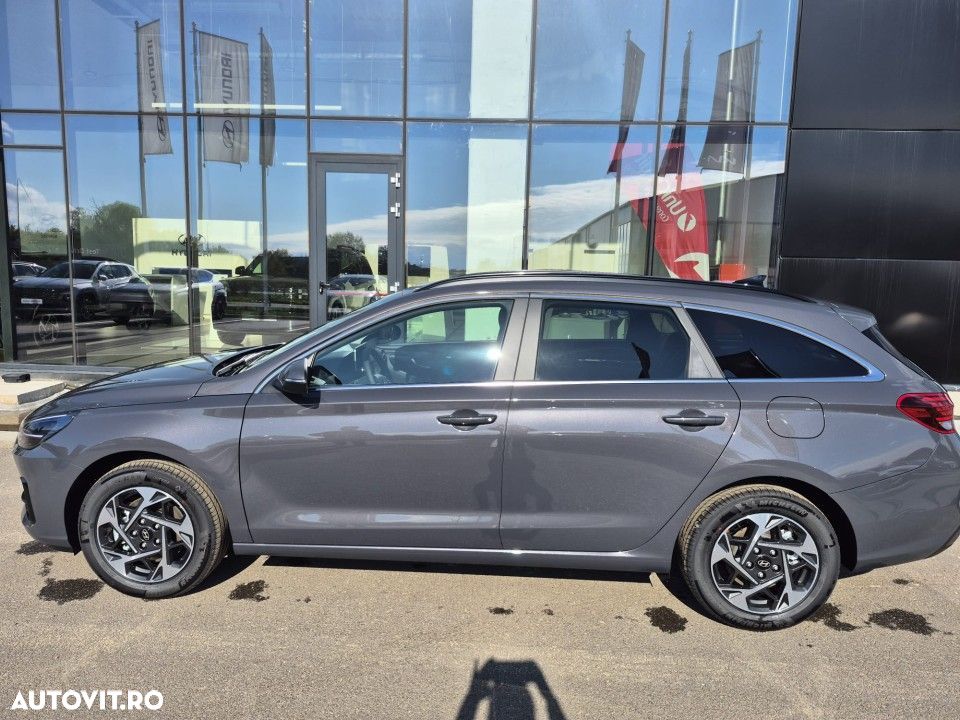 Hyundai i30 Wagon 1.5 96CP M/T Highway - 3