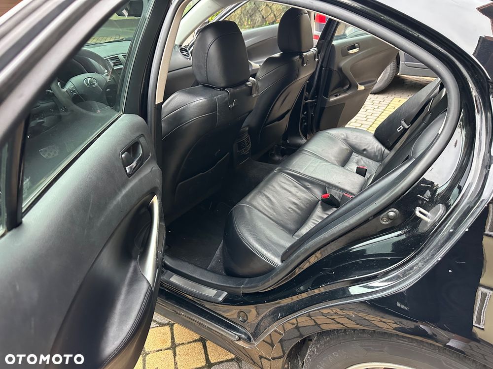 Lexus IS 250 Sport - 22