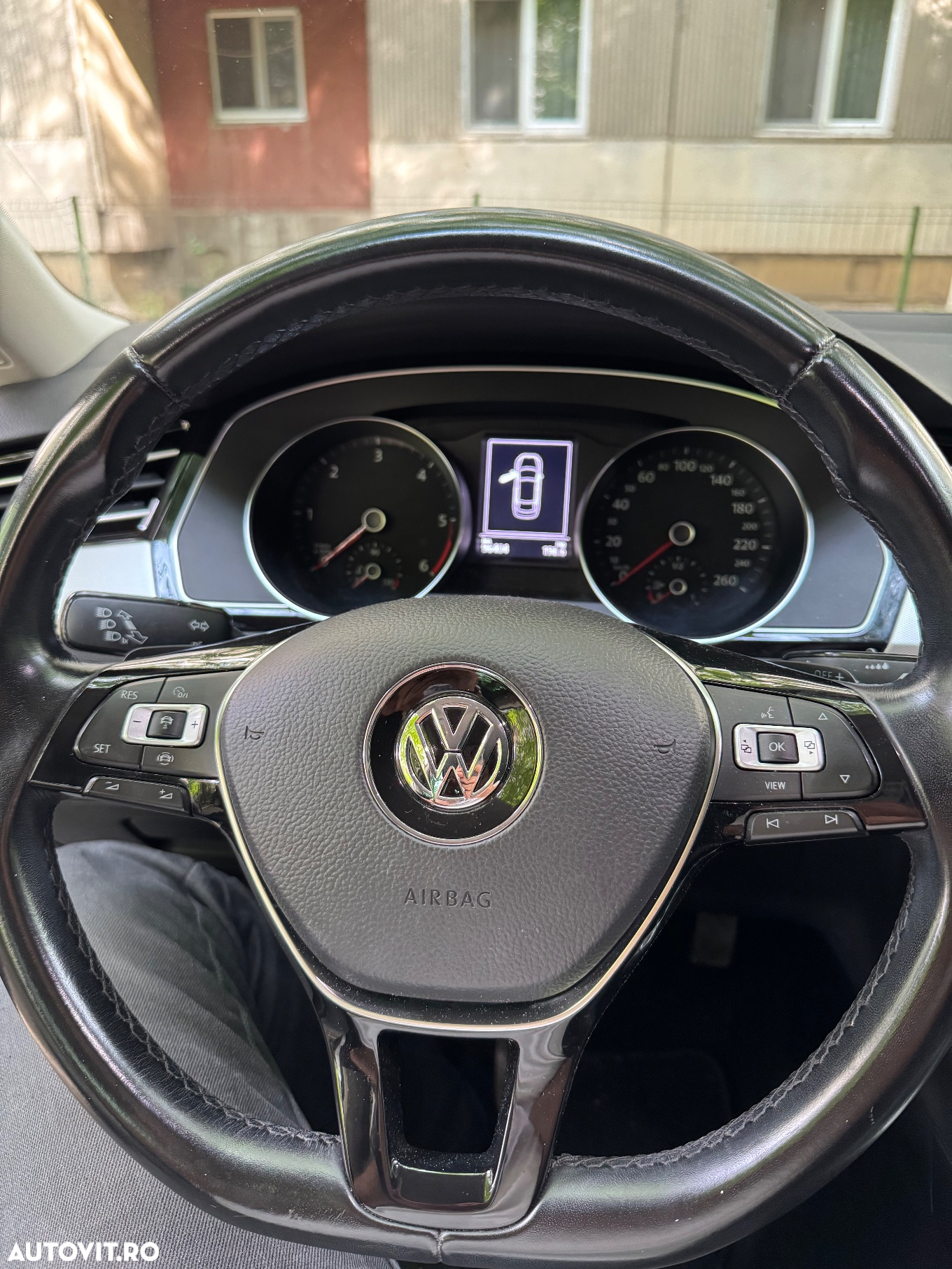 Volkswagen Passat 2.0 TDI DSG Comfortline - 7