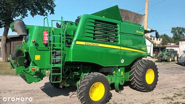 John Deere T670i - 4