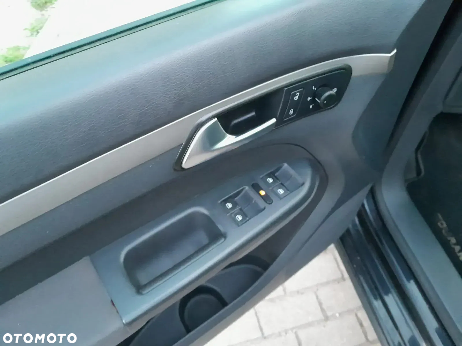 Volkswagen Touran 1.4 TSI Trendline - 11