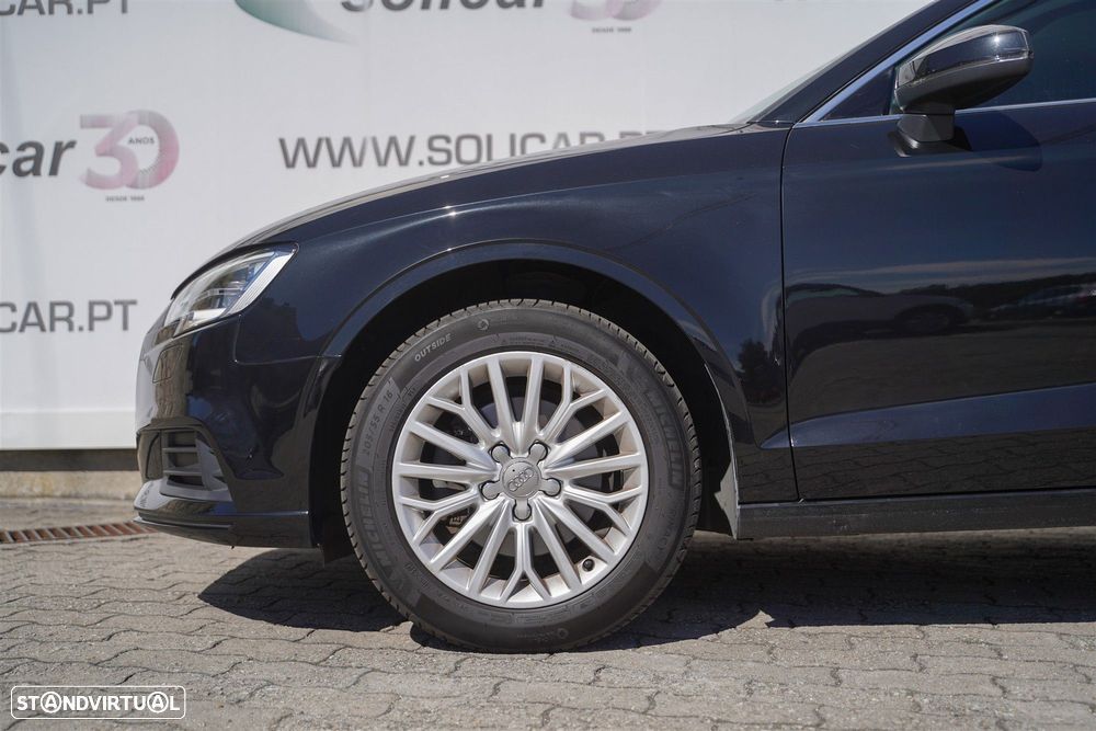 Audi A3 Limousine 1.6 TDI S tronic - 11