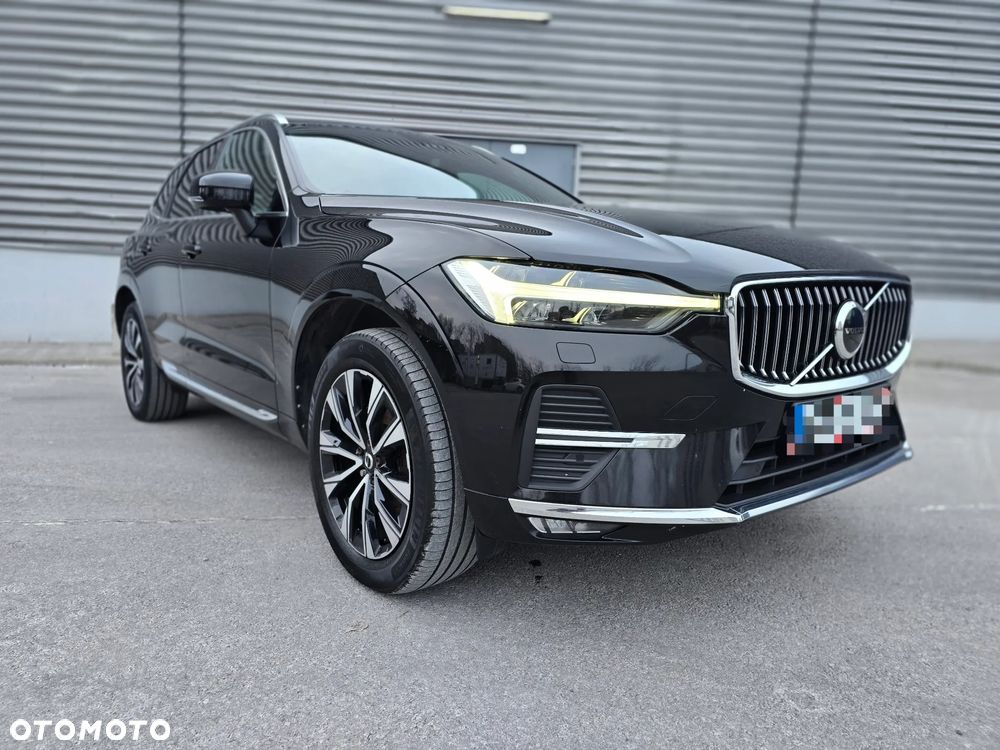 Volvo XC 60 B4 D AWD Plus Bright - 4