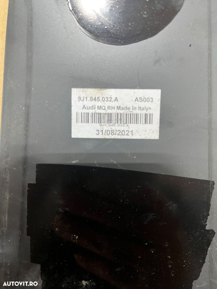 Ornament stalp dreapta 9J1845032A Porsche Taycan Audi e-tron gt 2021 - 4
