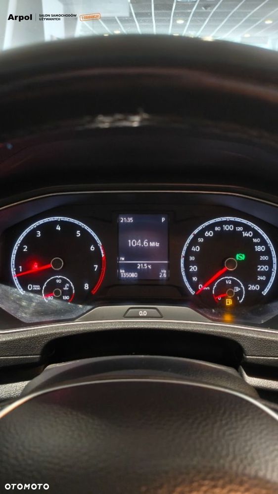 Volkswagen T-Roc - 17