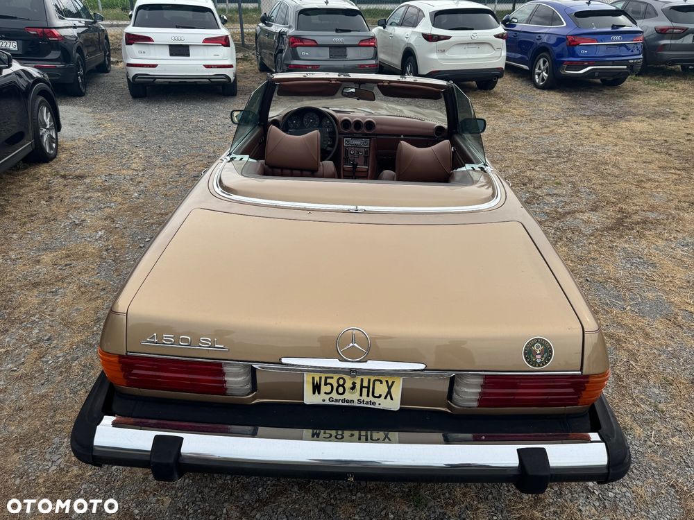 Mercedes-Benz SL - 1