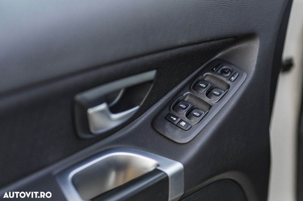 Volvo XC 90 D5 Aut. Edition - 17