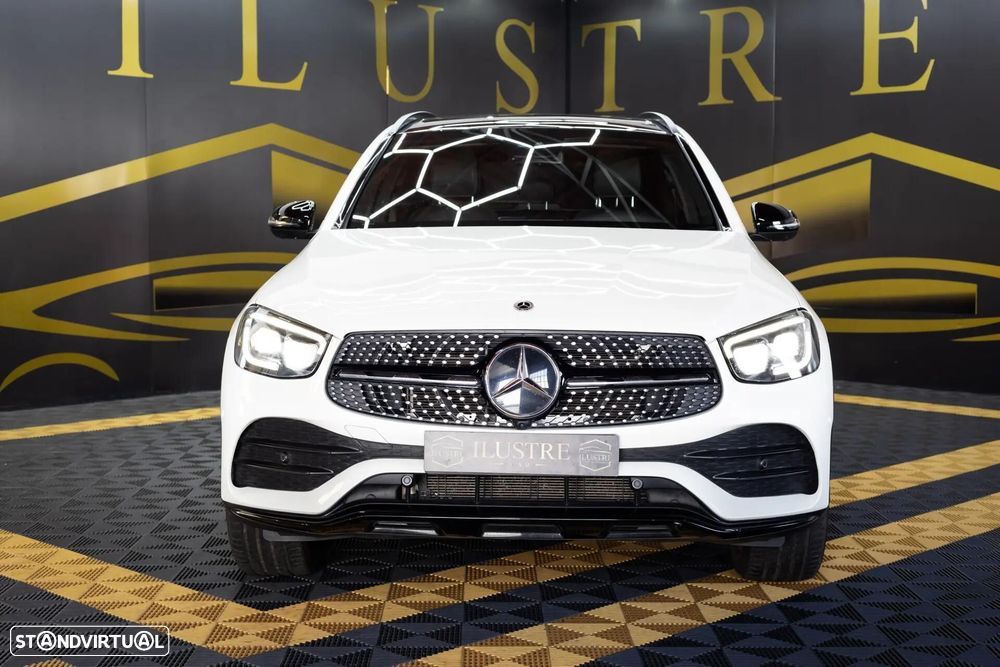 Mercedes-Benz GLC 300 e 4Matic - 3