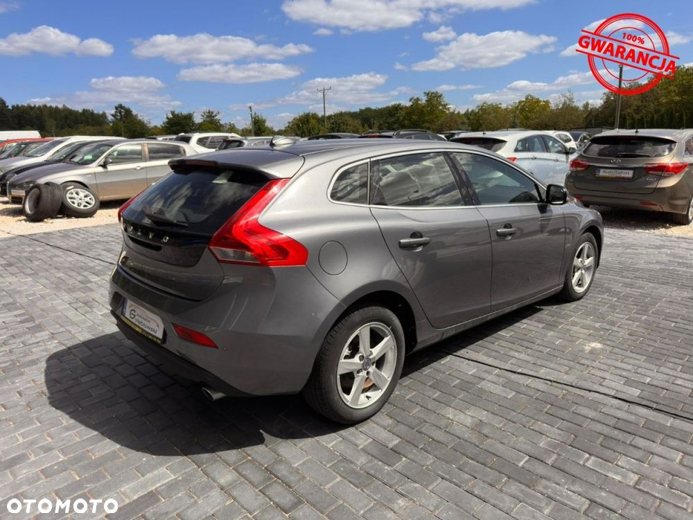 Volvo V40 - 12