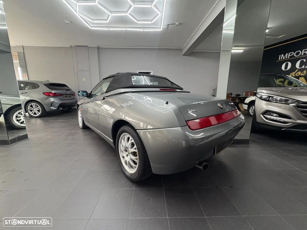 Alfa Romeo Spider 1.8 TS - 26