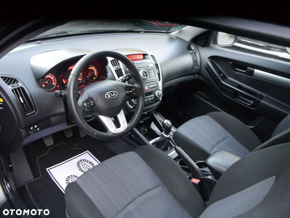 Kia ProCeed Pro_cee'd 1.4 Comfort + - 21