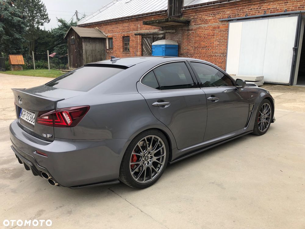 Lexus IS - 9