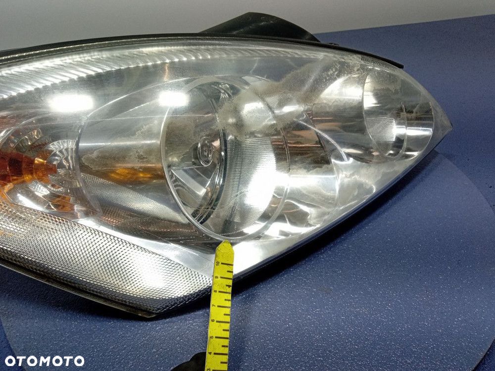 KIA CEED I REFLEKTOR PRAWY PRZÓD LAMPA PRZEDNIA EU - 7