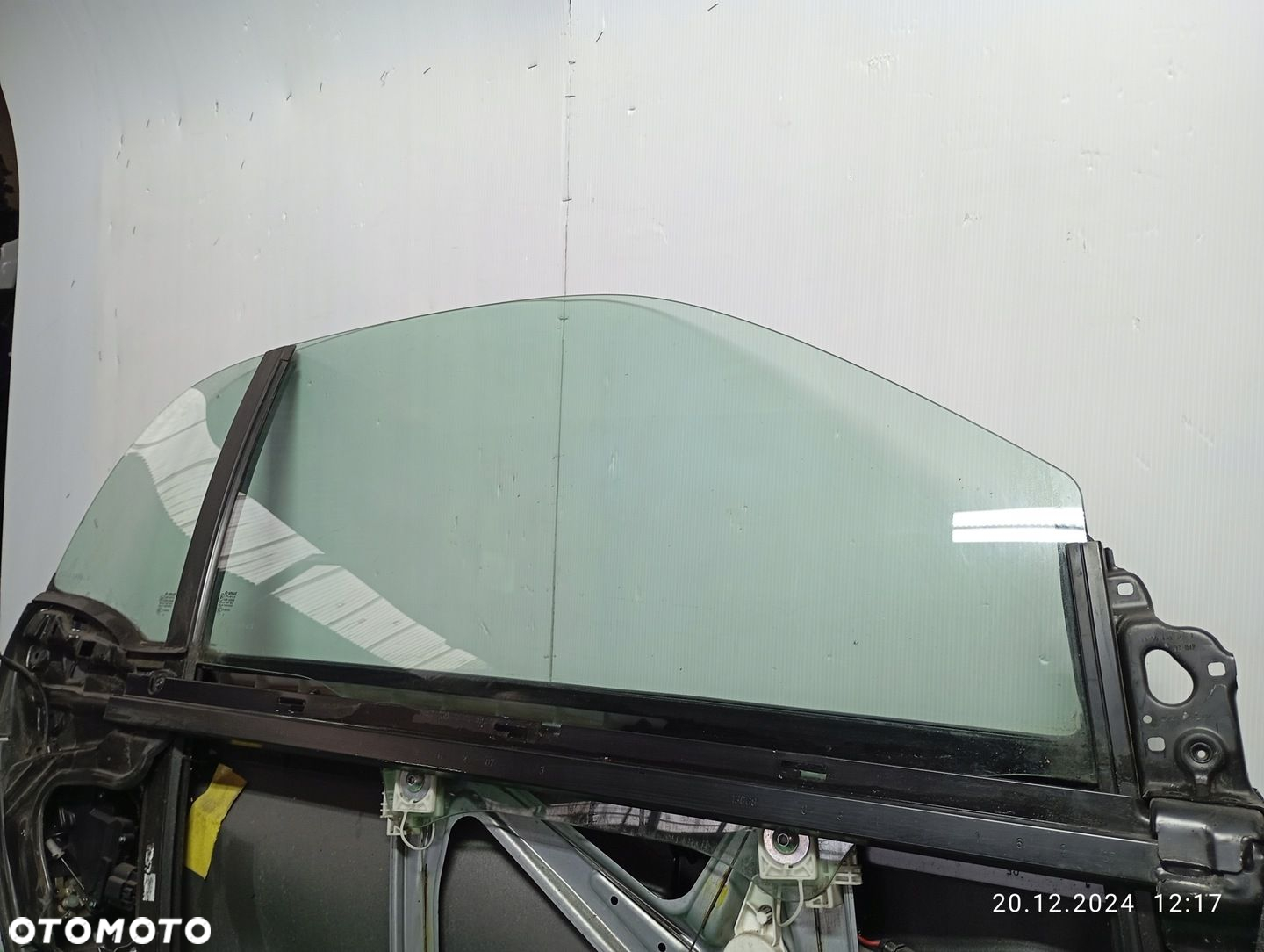 DRZWI PRAWE Z SZYBA PODNOSNIK SZYBY SMART FORTWO II 2 451 07- - 5