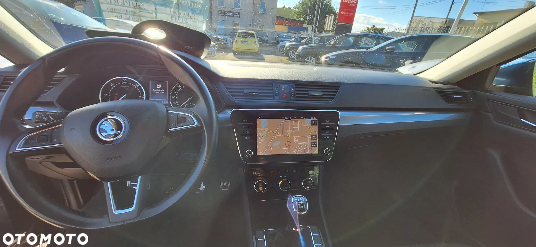 Skoda Superb 1.6 TDI Active - 14