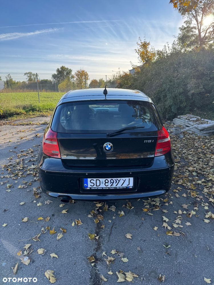 BMW Seria 1 116i - 4