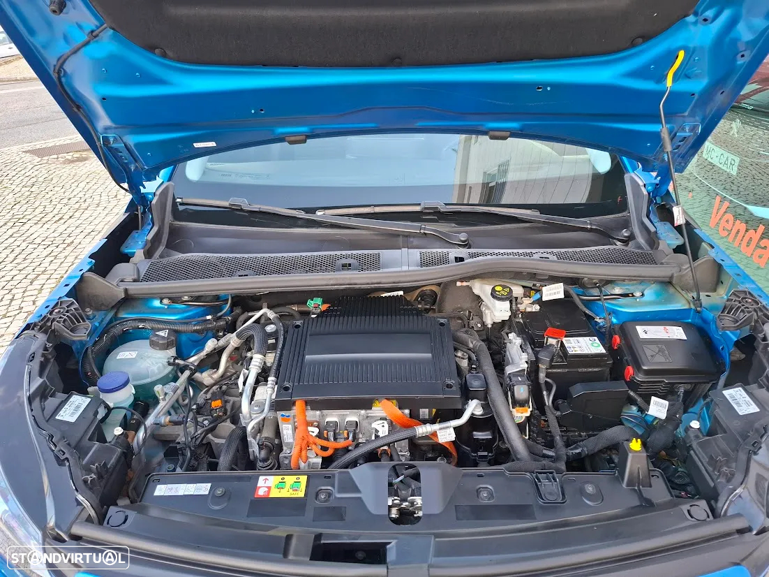 Peugeot e-2008 50 kWh Active Pack - 43
