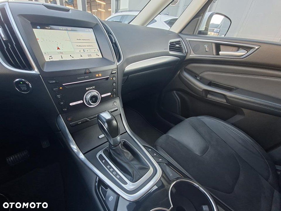 Ford Galaxy - 37
