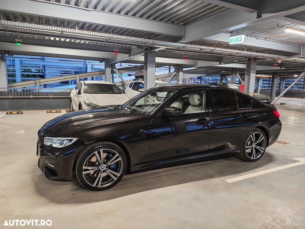 BMW Seria 3 330e Aut. M Sport - 5