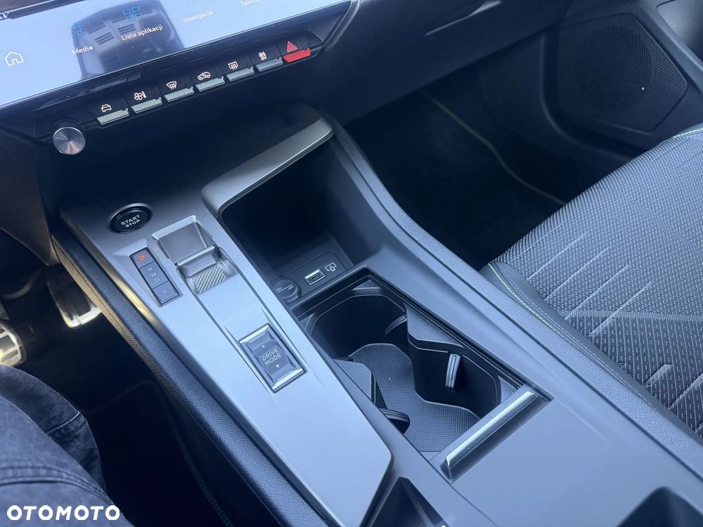 Peugeot 308 - 14