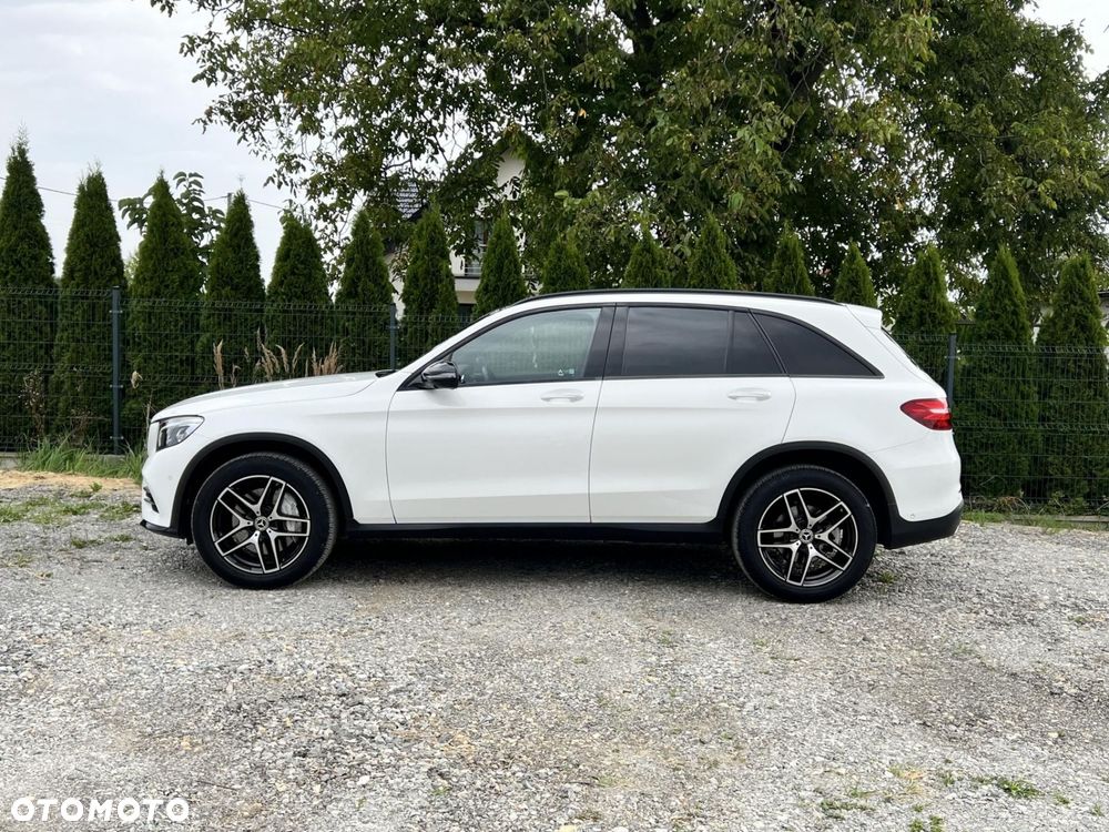 Mercedes-Benz GLC - 7
