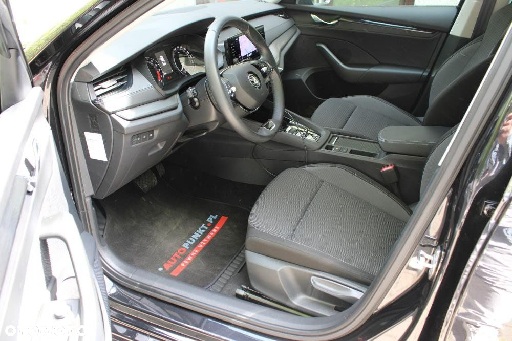 Skoda Octavia - 12