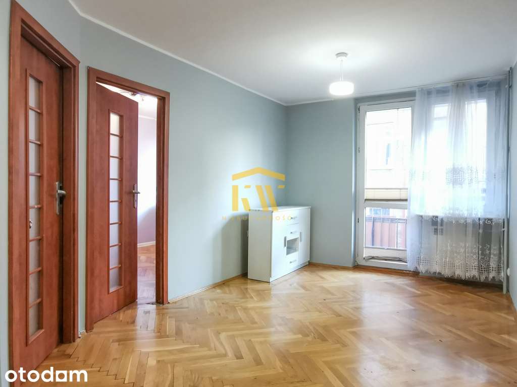 3 pok 45m ścisłe centrum duży balkon 1 piętro