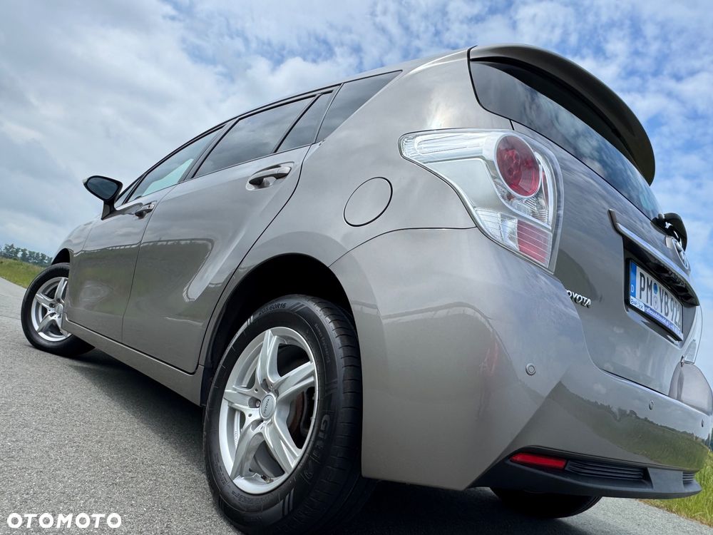 Toyota Verso 1.8 5-Sitzer Skyview Edition - 22