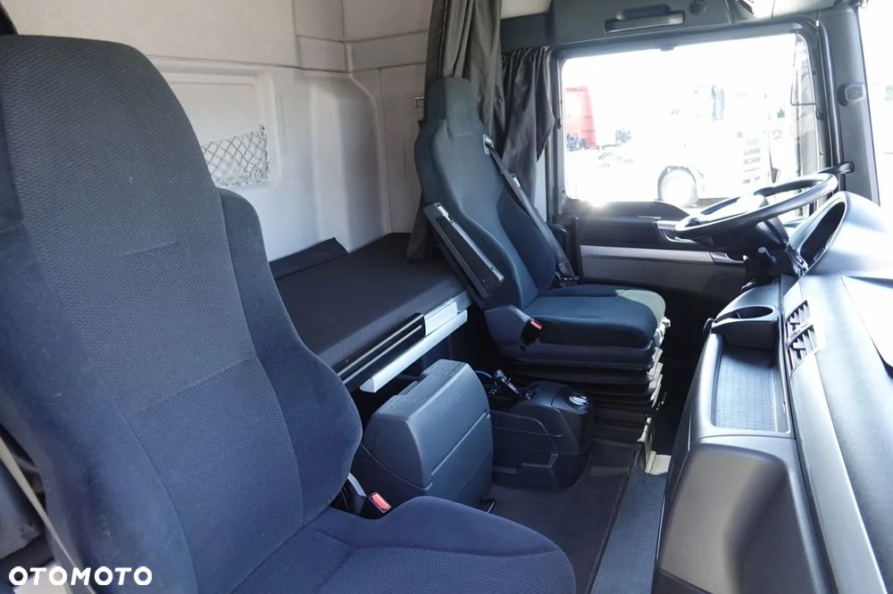 MAN TGX 18.440 / 2017 / OPONY 100 % / EURO 6 / - 33