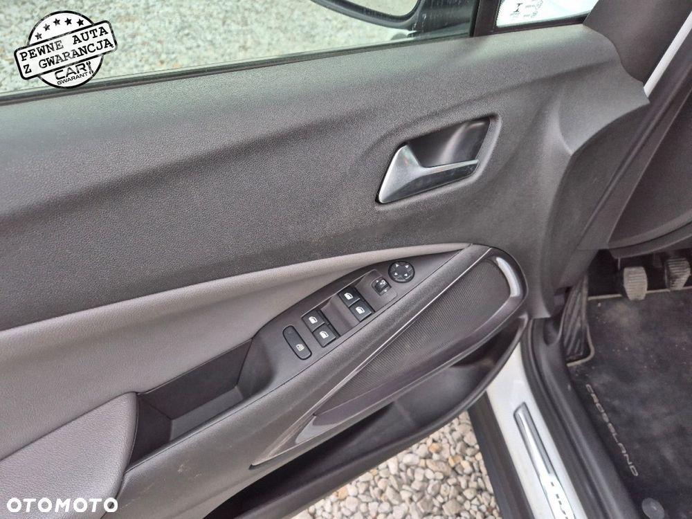 Opel Crossland X - 13