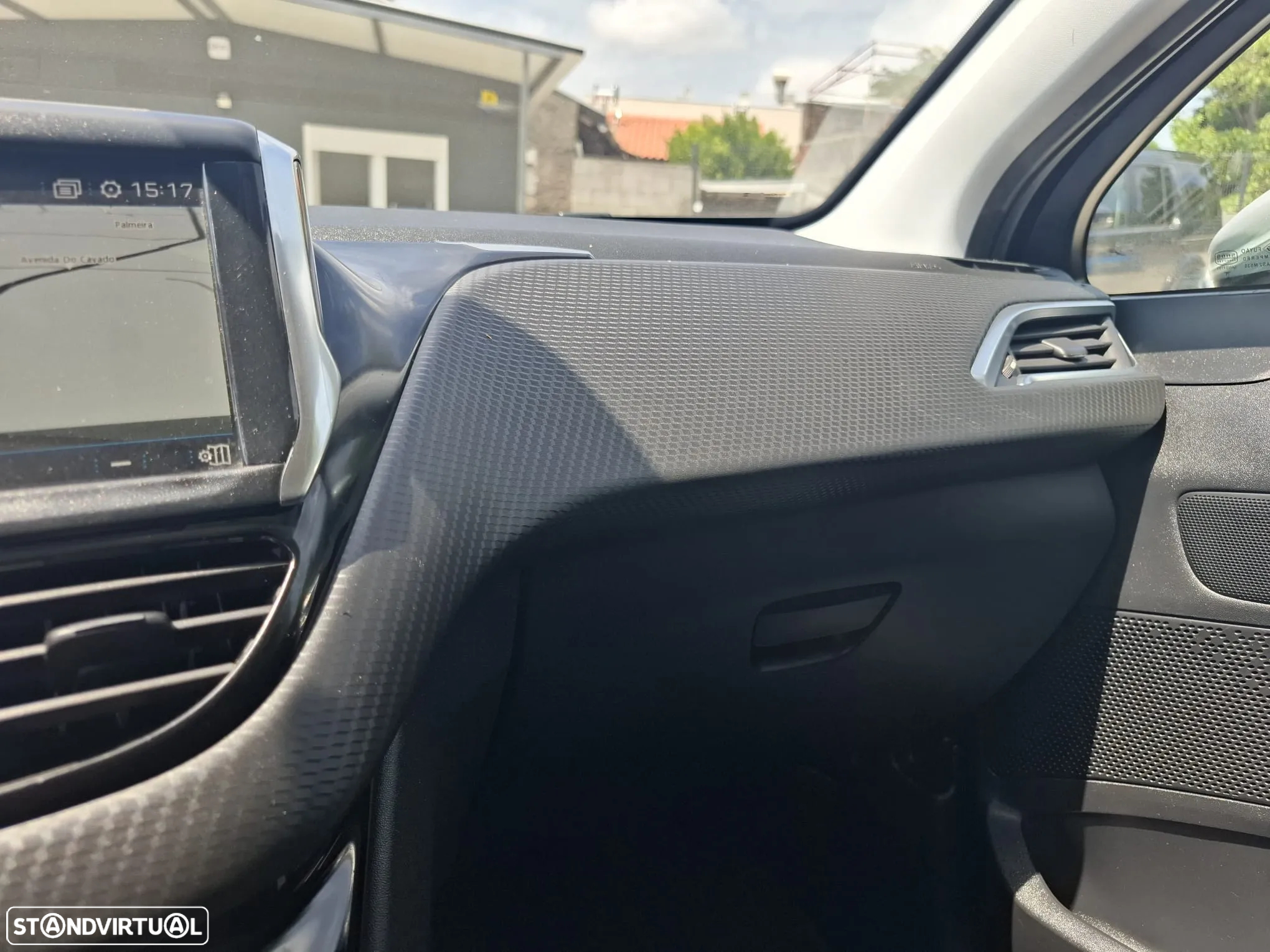 Peugeot 2008 1.6 BlueHDi Allure - 35