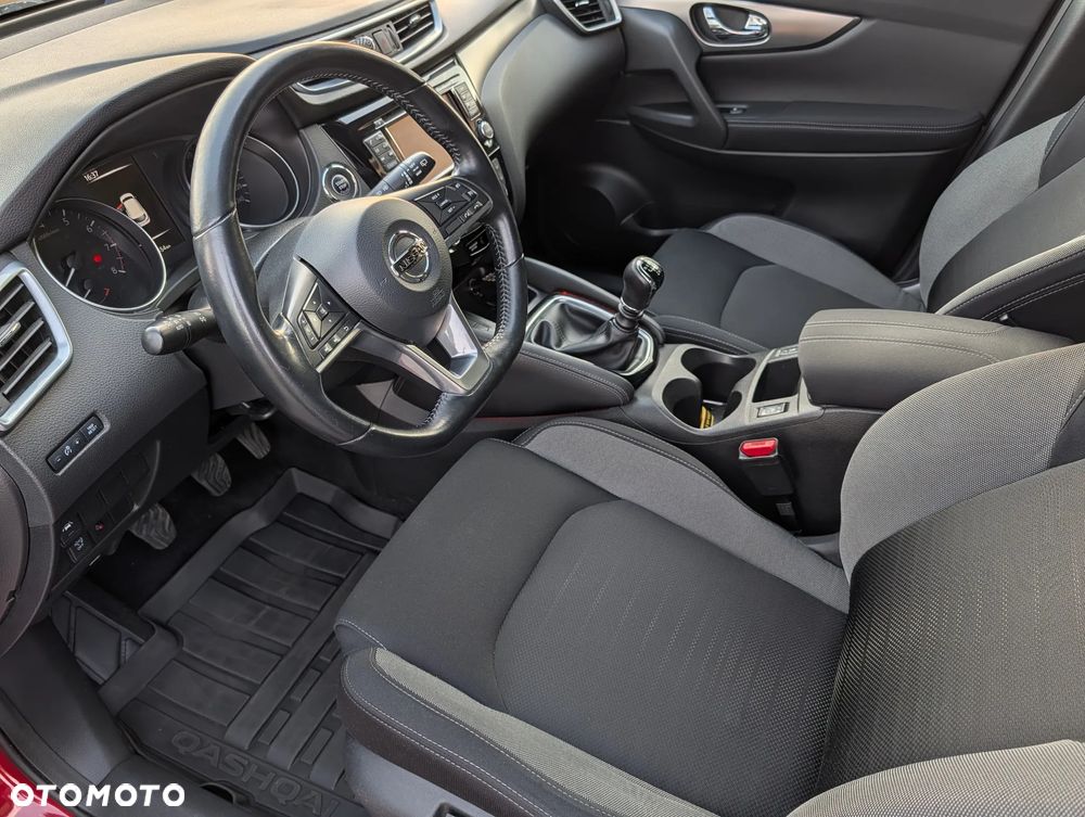 Nissan Qashqai 1.6 DIG-T N-Connecta - 4