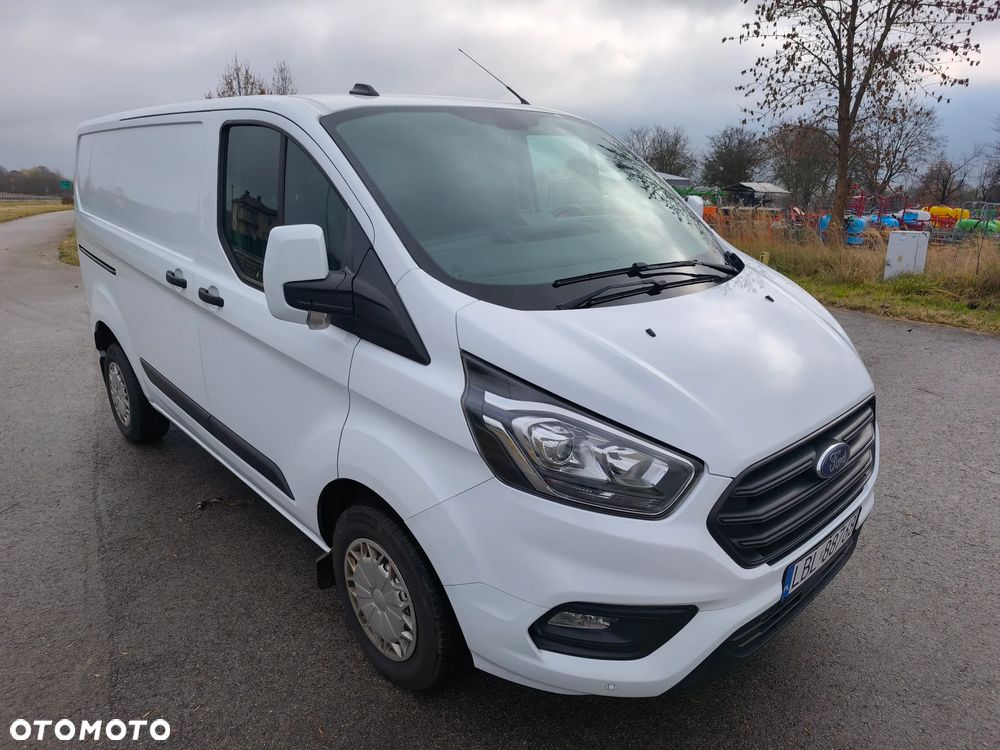 Ford TRANSIT CUSTOM - 2