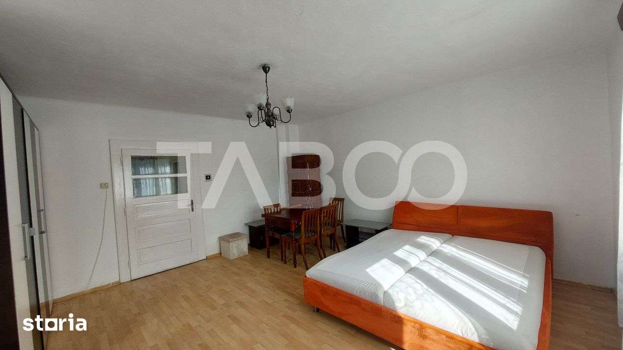 Apartament la casa de vanzare 2 camere curte 140 mp zona Turnisor — fotografia 3