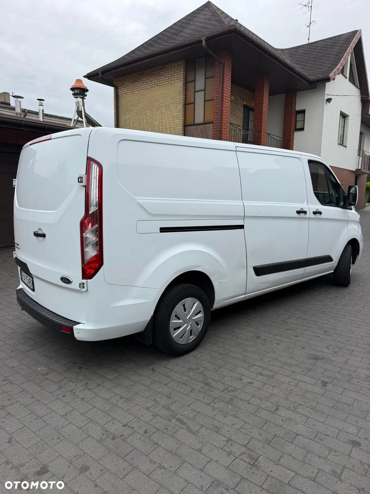 Ford Transit Custom - 8