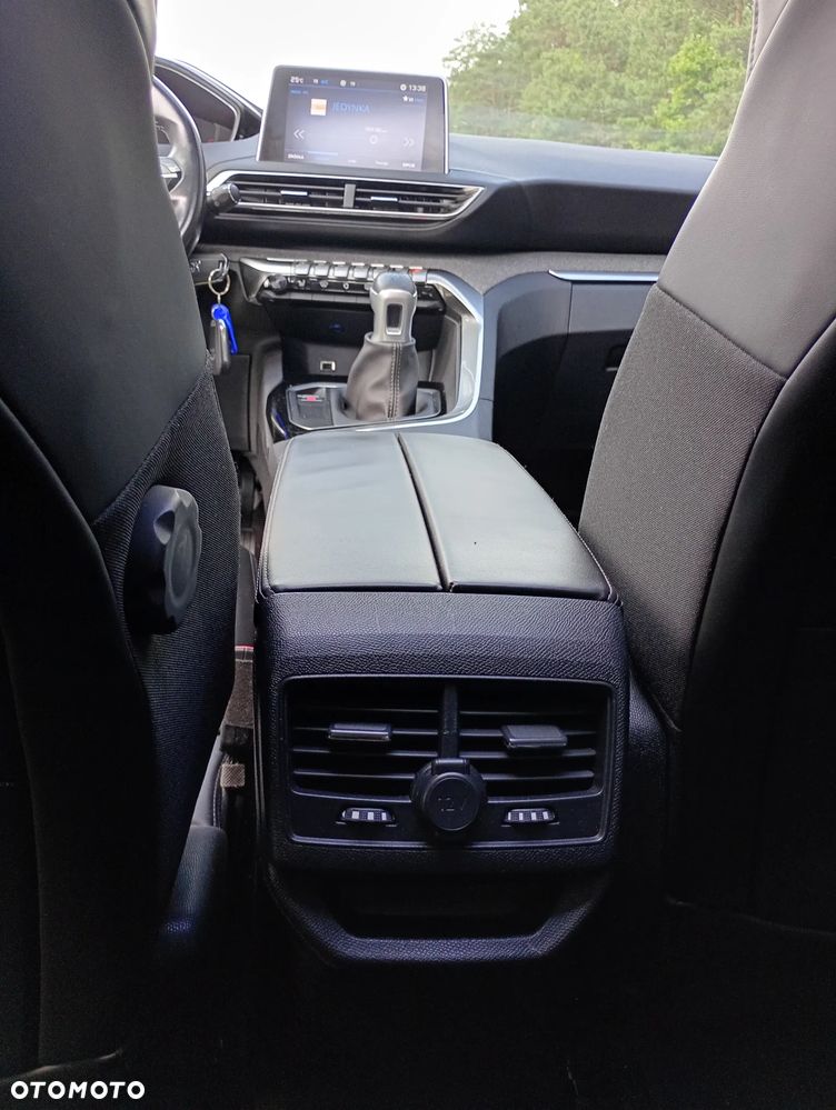 Peugeot 3008 PureTech 130 Stop & Start Allure - 18