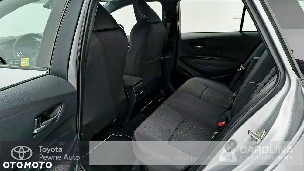 Toyota Corolla 1.8 Hybrid Comfort - 23