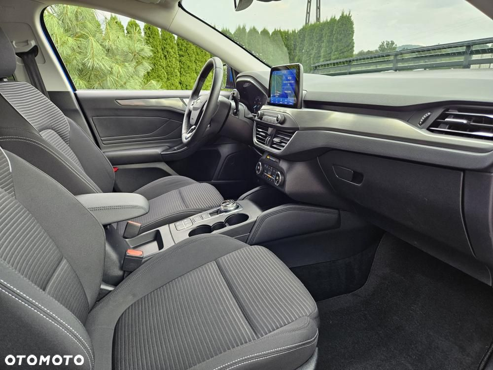 Ford Focus - 21