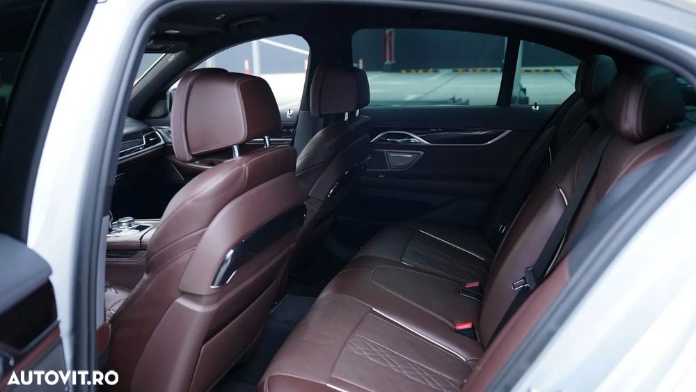 BMW Seria 7 740d xDrive - 7