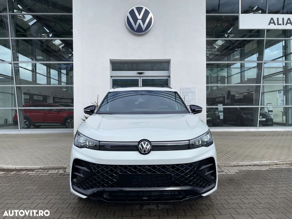 Volkswagen Tiguan - 2